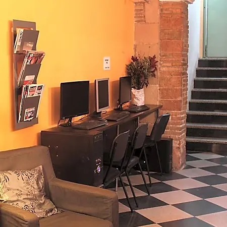New York Hostel *