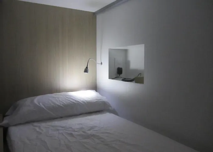 New York * Barcelona